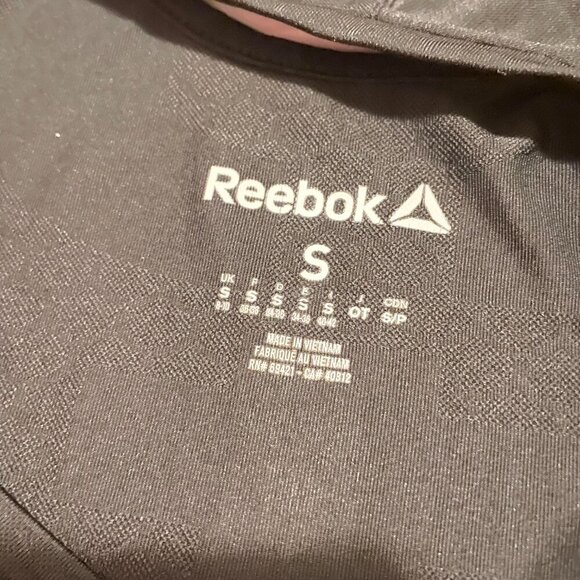 Reebok Womens Shirt Size Small Tank Top Back Cutout Activewear - Picture 7 of 16